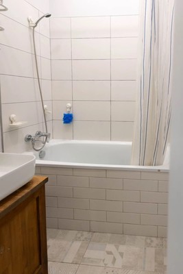 Продам двухкомнатную (2-комн.) квартиру, Лесная ул, 24к15, Боброво рп