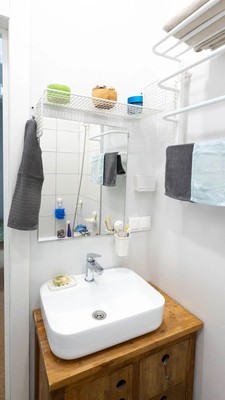 Продам двухкомнатную (2-комн.) квартиру, Лесная ул, 24к15, Боброво рп