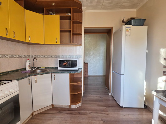 Продам двухкомнатную (2-комн.) квартиру, Пушкина ул, 13, Турово с