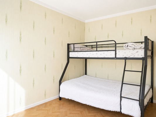 Продам двухкомнатную (2-комн.) квартиру, Галии Кайбицкой ул, 2, Казань г