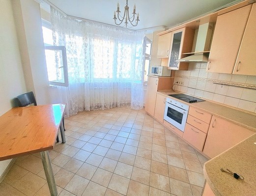 Продам двухкомнатную (2-комн.) квартиру, Завидная ул, 20, Видное г