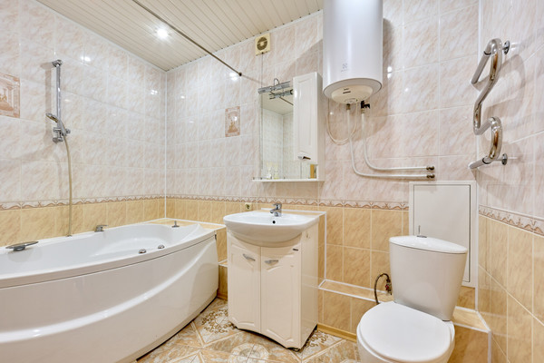 Продам однокомнатную (1-комн.) квартиру, Мира ул, 11, Пермь г