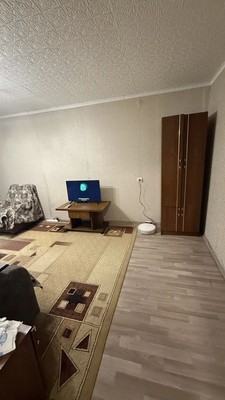 Сдам однокомнатную (1-комн.) квартиру, Революции ул, 5б, Алексин г