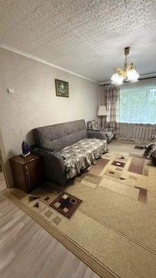 Сдам однокомнатную (1-комн.) квартиру, Революции ул, 5б, Алексин г