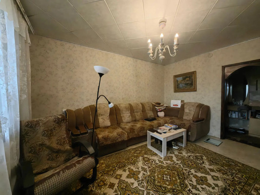 Продам трехкомнатную (3-комн.) квартиру, К.Маркса ул, 40, Волгодонск г
