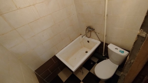 Продам двухкомнатную (2-комн.) квартиру, Гвардейская ул, 8, Рыбное п