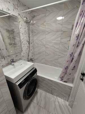 Продам трехкомнатную (3-комн.) квартиру, Советская ул, 15, Москва г