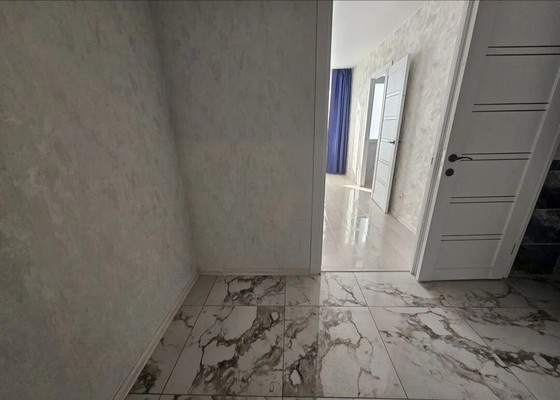 Продам однокомнатную (1-комн.) квартиру, Олимпийский городок мкр, 4к1, Рязань г