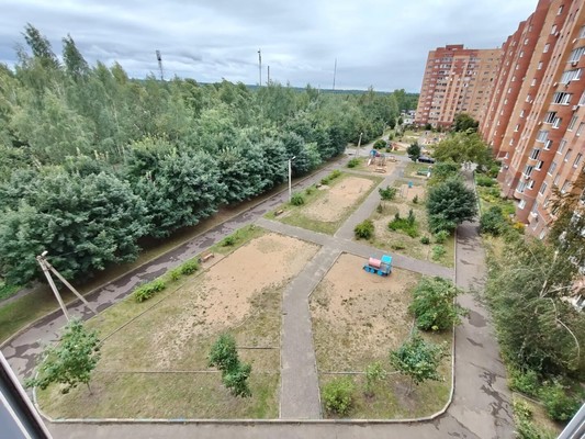 Продам двухкомнатную (2-комн.) квартиру, Дмитровская ул, 4, Базарово д
