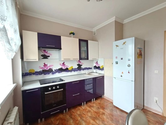 Продам двухкомнатную (2-комн.) квартиру, Дмитровская ул, 4, Базарово д