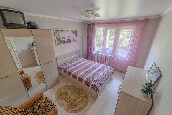 Продам многокомнатную квартиру, Суворова ул, 180, Пенза г