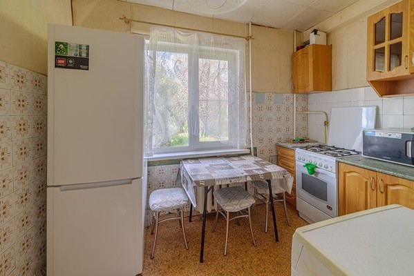 Продам многокомнатную квартиру, Суворова ул, 180, Пенза г