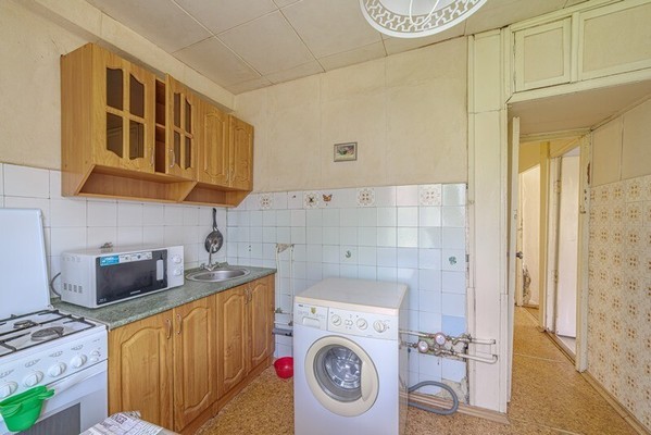 Продам многокомнатную квартиру, Суворова ул, 180, Пенза г