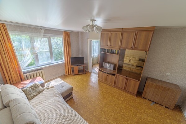 Продам многокомнатную квартиру, Суворова ул, 180, Пенза г