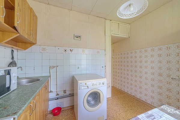 Продам многокомнатную квартиру, Суворова ул, 180, Пенза г