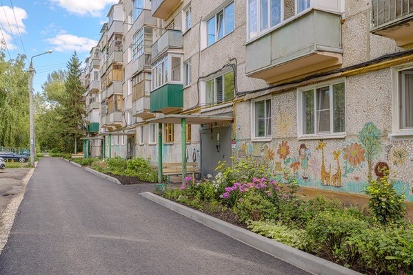 Продам многокомнатную квартиру, Суворова ул, 180, Пенза г