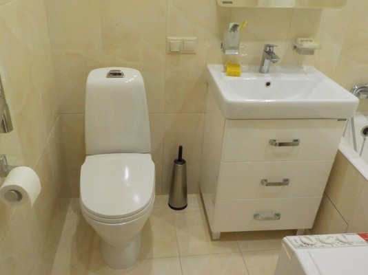Продам двухкомнатную (2-комн.) квартиру, Новопетровская ул, 1к4, Москва г