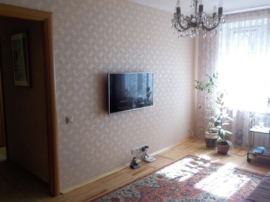Продам двухкомнатную (2-комн.) квартиру, Новопетровская ул, 1к4, Москва г