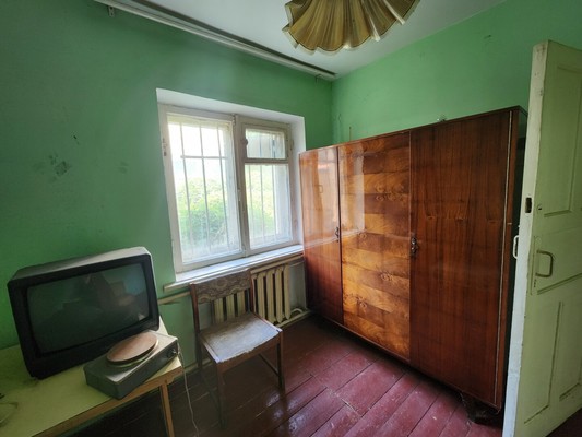 Продам трехкомнатную (3-комн.) квартиру, Обская ул, 12, Симферополь г