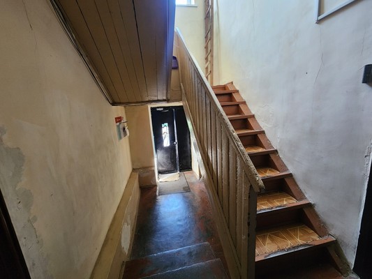 Продам трехкомнатную (3-комн.) квартиру, Обская ул, 12, Симферополь г