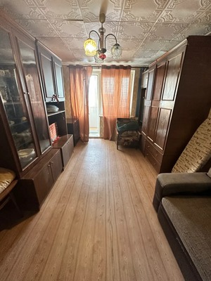 Сдам однокомнатную (1-комн.) квартиру, Павловская ул, 40к2, Колпино г