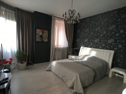 Продам трехкомнатную (3-комн.) квартиру, Кастанаевская ул, 18, Москва г
