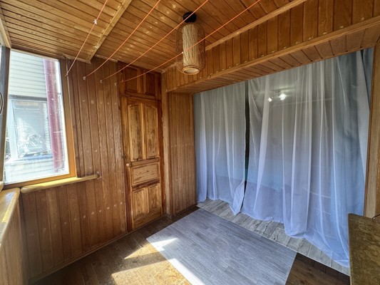 Продам трехкомнатную (3-комн.) квартиру, Пограничная ул, 119, Находка г