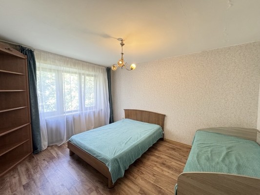 Продам трехкомнатную (3-комн.) квартиру, Пограничная ул, 119, Находка г