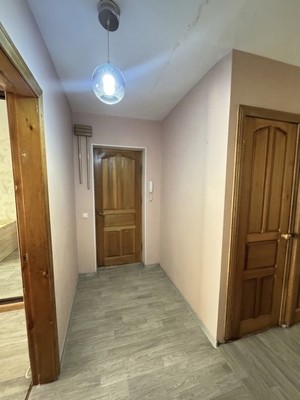 Продам трехкомнатную (3-комн.) квартиру, Пограничная ул, 119, Находка г