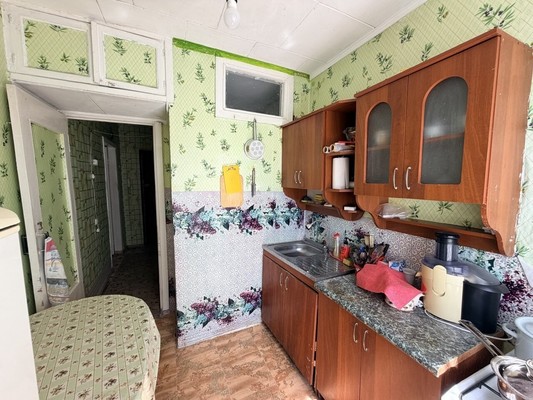 Продам однокомнатную (1-комн.) квартиру, 1 Конной Армии ул, 17, Симферополь г