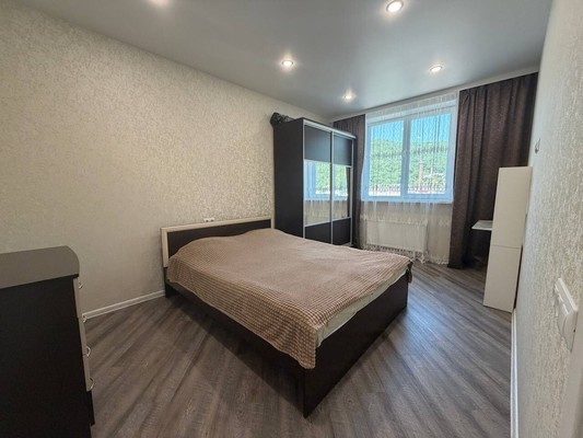 Продам двухкомнатную (2-комн.) квартиру, Газовиков ул, 3а1, Небуг с