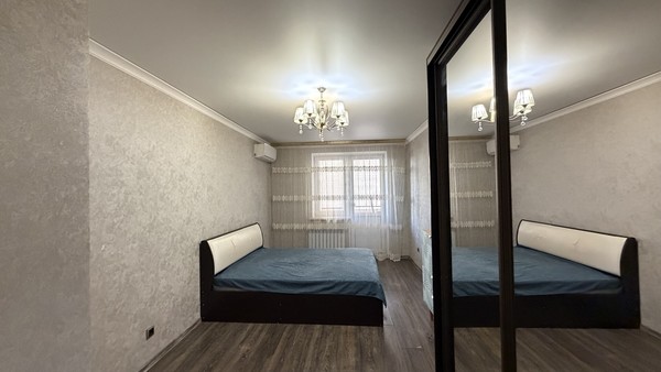 Продам однокомнатную (1-комн.) квартиру, им. Петра Метальникова ул, 5к3, Краснодар г