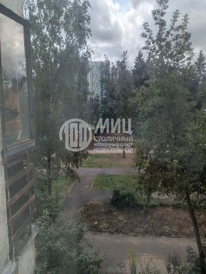 Продам однокомнатную (1-комн.) квартиру, Белая ул, 21, Андреевка рп
