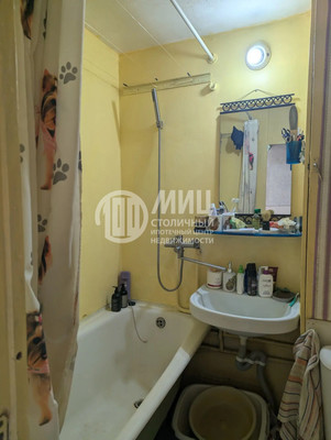 Продам однокомнатную (1-комн.) квартиру, Белая ул, 21, Андреевка рп