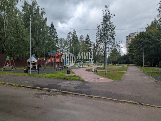 Продам однокомнатную (1-комн.) квартиру, Белая ул, 21, Андреевка рп