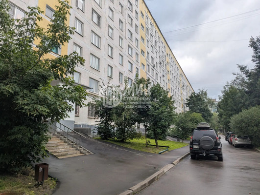 Продам однокомнатную (1-комн.) квартиру, Белая ул, 21, Андреевка рп