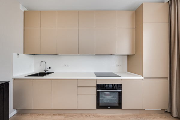 Продам трехкомнатную (3-комн.) квартиру, Любучанский пер, 1к3, Рязановское п