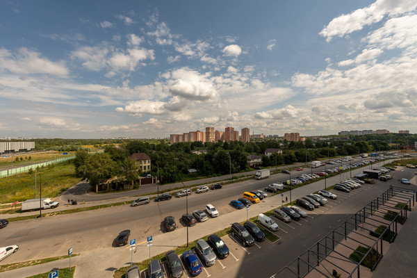 Продам трехкомнатную (3-комн.) квартиру, Любучанский пер, 1к3, Рязановское п