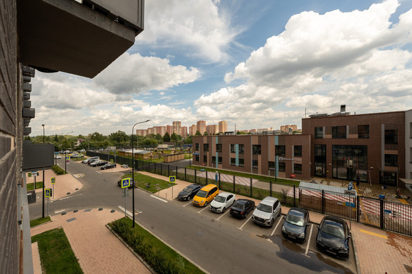 Продам двухкомнатную (2-комн.) квартиру, Любучанский пер, 1к2, Рязановское п