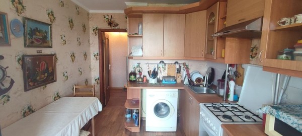 Продам трехкомнатную (3-комн.) квартиру, Павленко ул, 54, Симферополь г