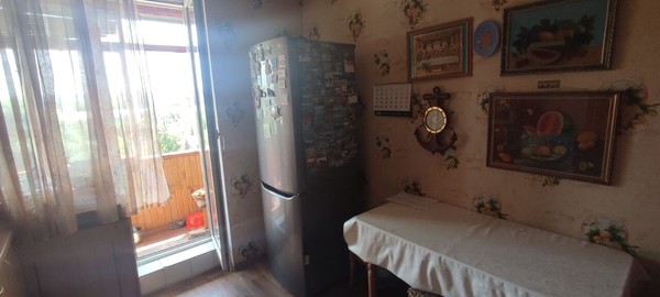 Продам трехкомнатную (3-комн.) квартиру, Павленко ул, 54, Симферополь г