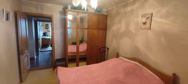 Продам трехкомнатную (3-комн.) квартиру, Павленко ул, 54, Симферополь г