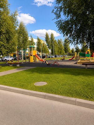 Продам однокомнатную (1-комн.) квартиру, Деревенская ул, 23/1, Лупполово д