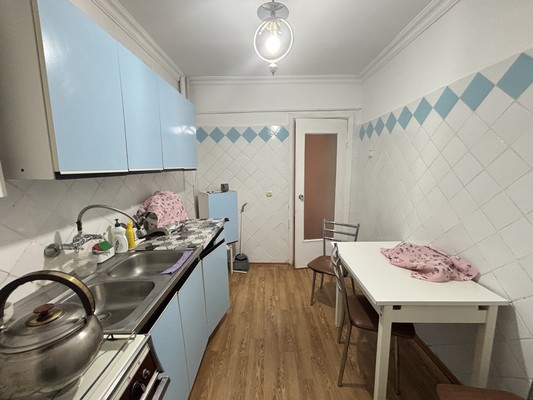 Продам двухкомнатную (2-комн.) квартиру, Ватутина ул, 14, Нальчик г