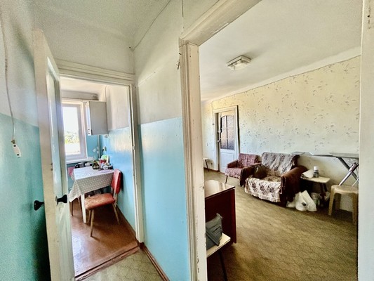 Продам трехкомнатную (3-комн.) квартиру, Беспалова ул, 106, Симферополь г