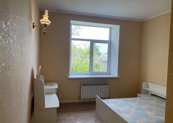 Продам трехкомнатную (3-комн.) квартиру, Мраморная ул, 87а, Симферополь г