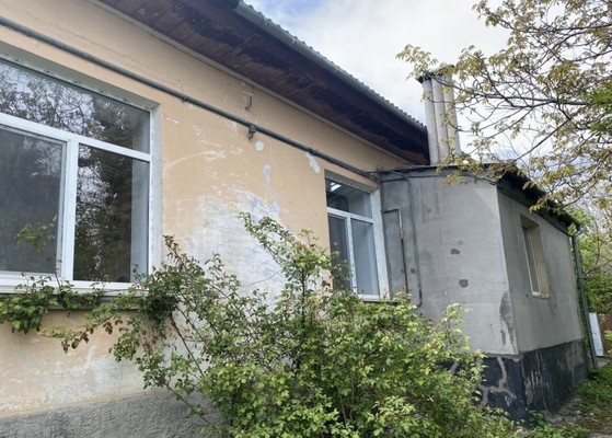 Продам трехкомнатную (3-комн.) квартиру, Мраморная ул, 87а, Симферополь г