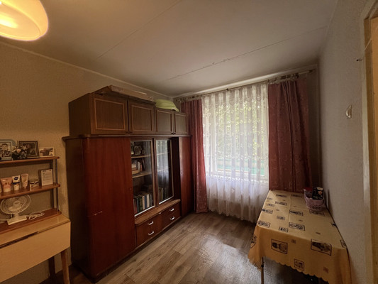 Продам двухкомнатную (2-комн.) квартиру, Ярославское ш, 4к2, Москва г