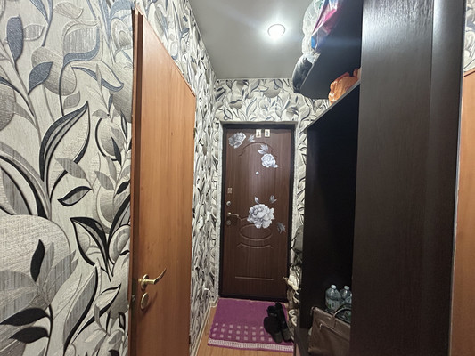 Продам однокомнатную (1-комн.) квартиру, Октябрьская ул, 16, Никольское г