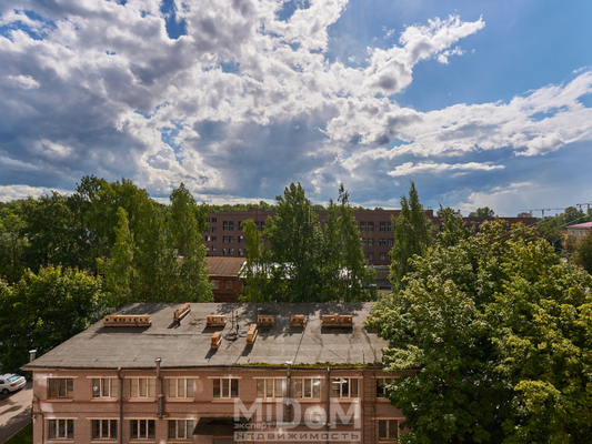Продам трехкомнатную (3-комн.) квартиру, Металлистов пр-кт, 15, Санкт-Петербург г